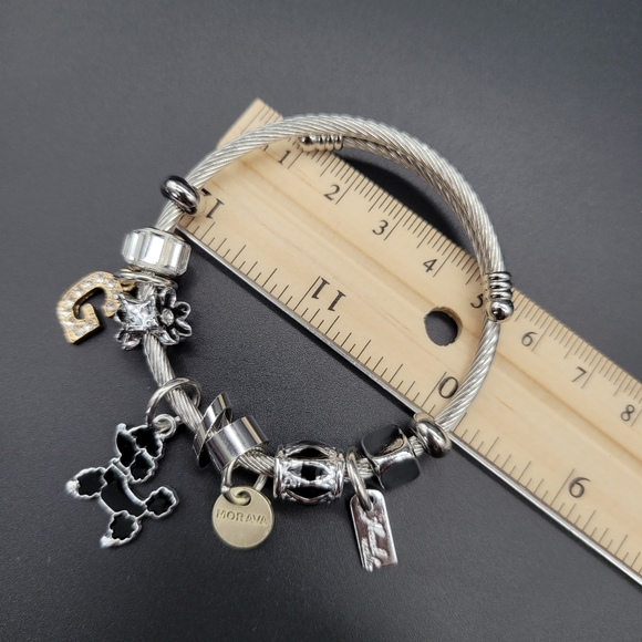 Bangle Bracelet - Picture 4 of 5